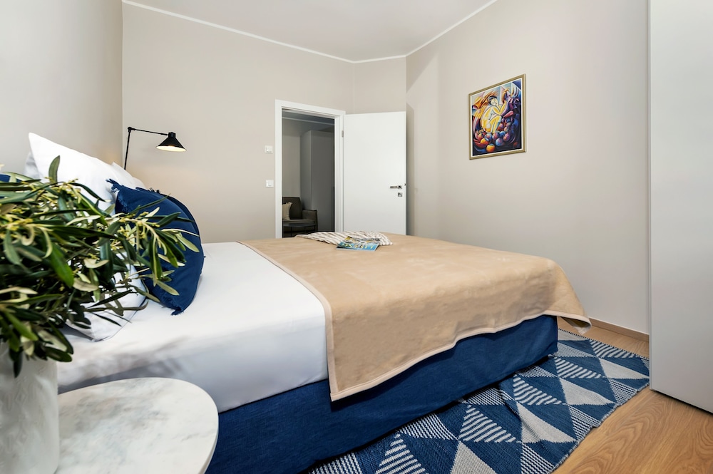 Deluxe Apartment, 1 Bedroom - Photo 6