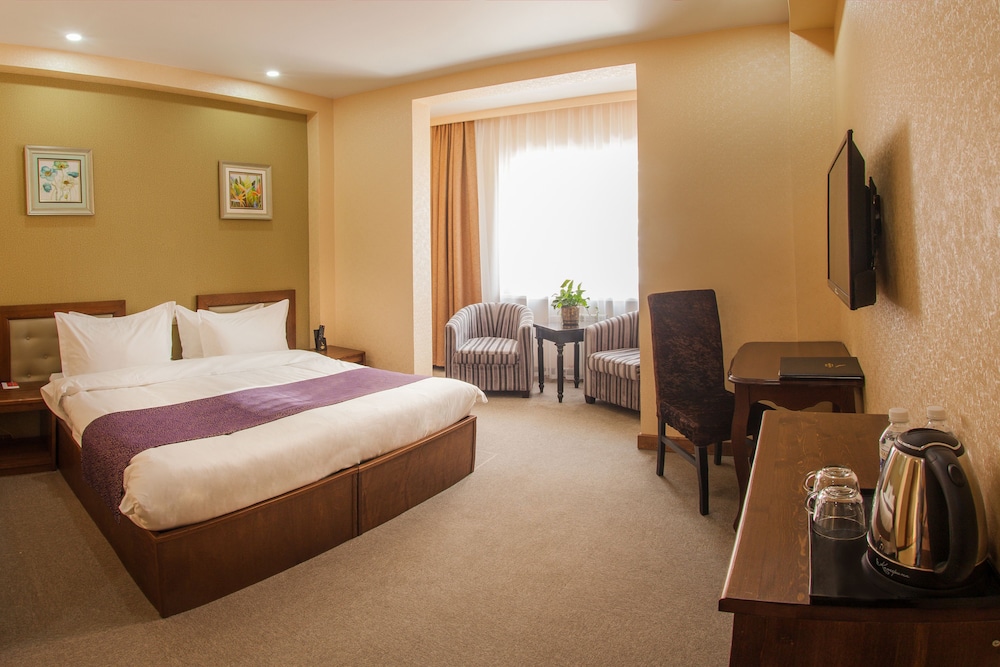 Standard Room (PLUS) photo 3