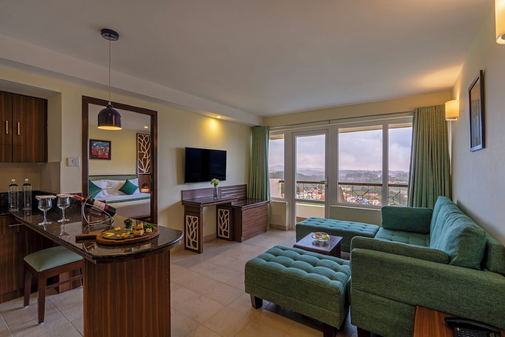 2 Bed Room Family suite With Valley View And Balcony - Photo 4
