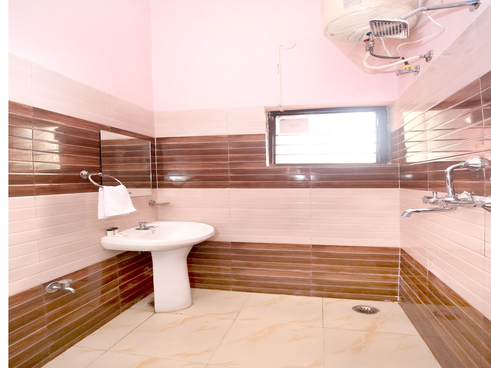 Double Or Twin Room photo 3