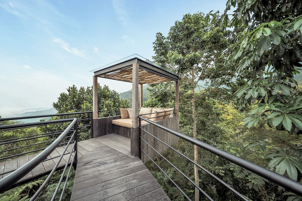 Studio Cabin with Cabana - Photo 4