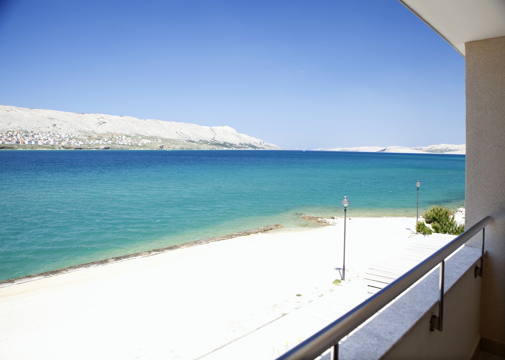 Superior Double or Twin Room, Balcony, Sea View - Photo 1