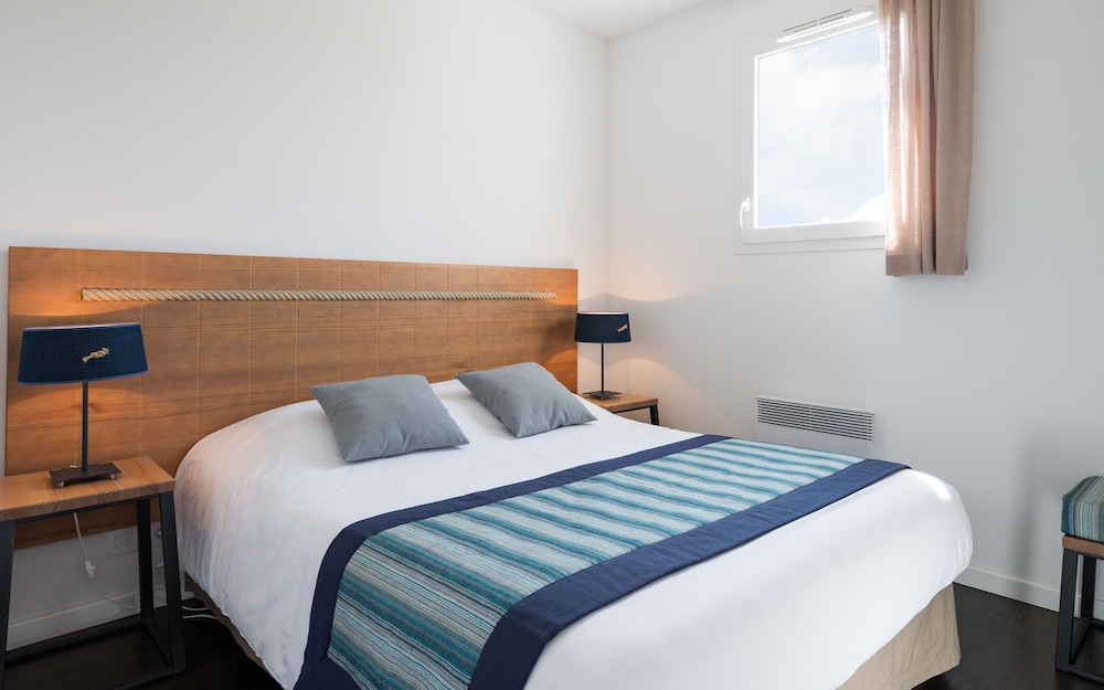 Split-level holiday home sleeps 6 photo 1