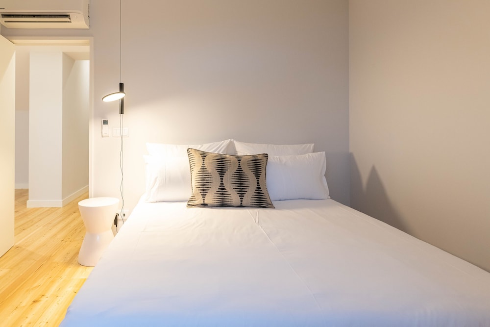 City Apartment, 2 Bedrooms (3 a)