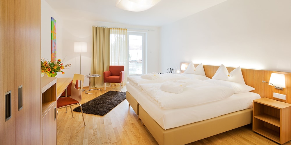 Classic Single Room