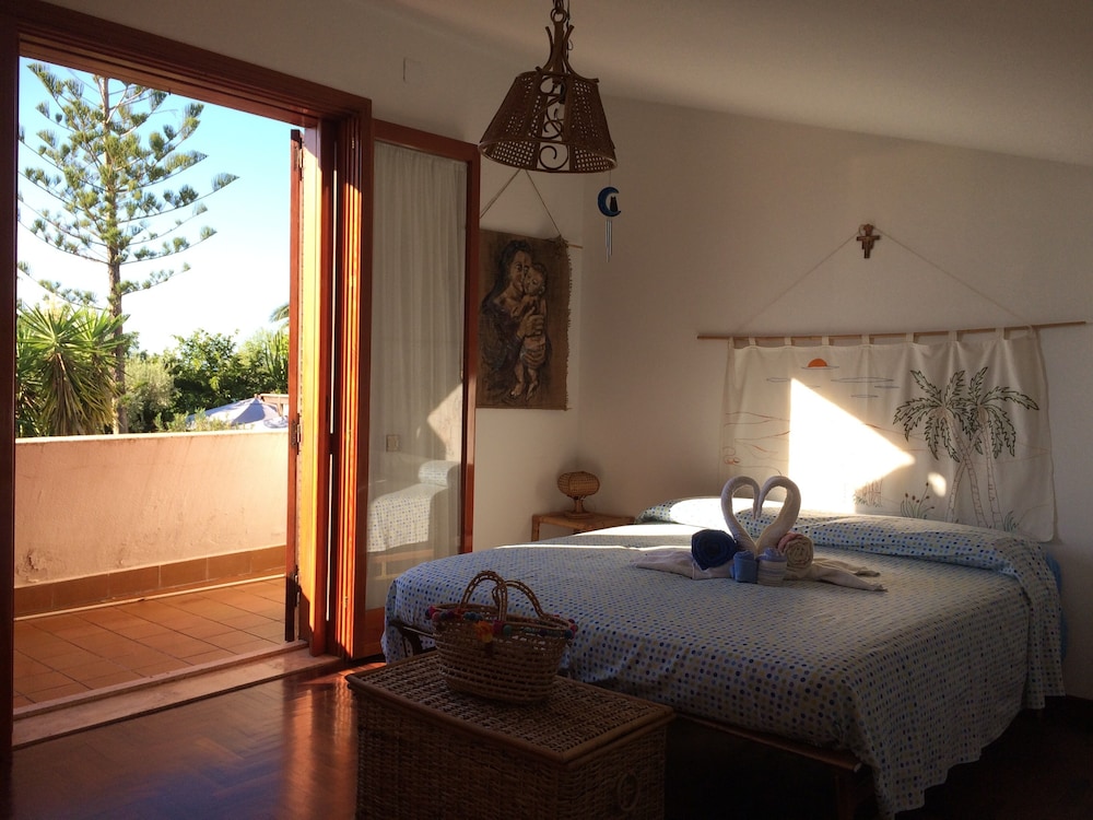 House, 1 Bedroom