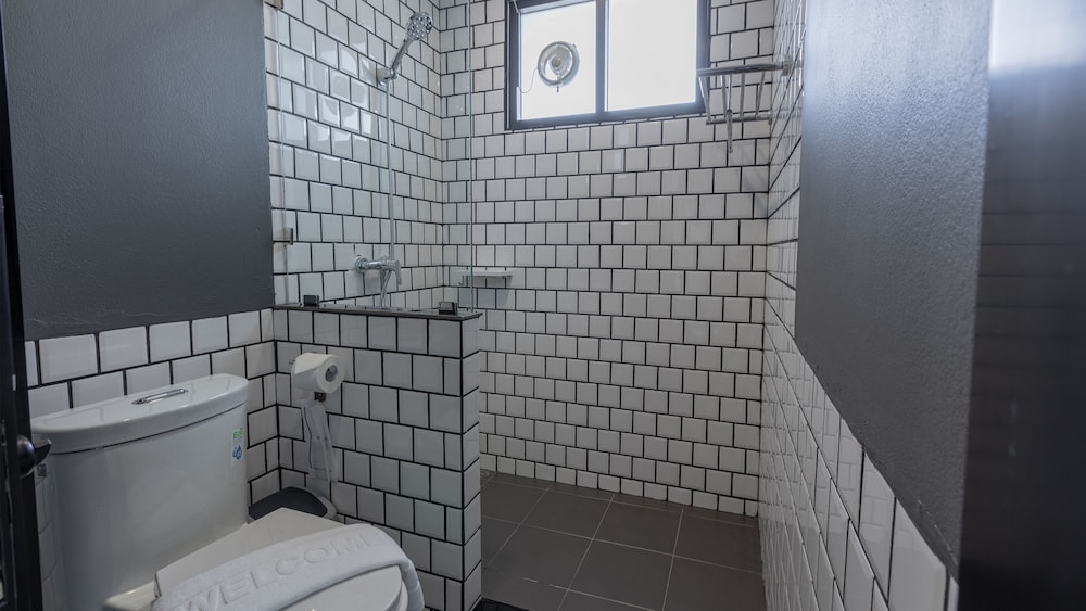 Luxury Premier Room - Photo 2