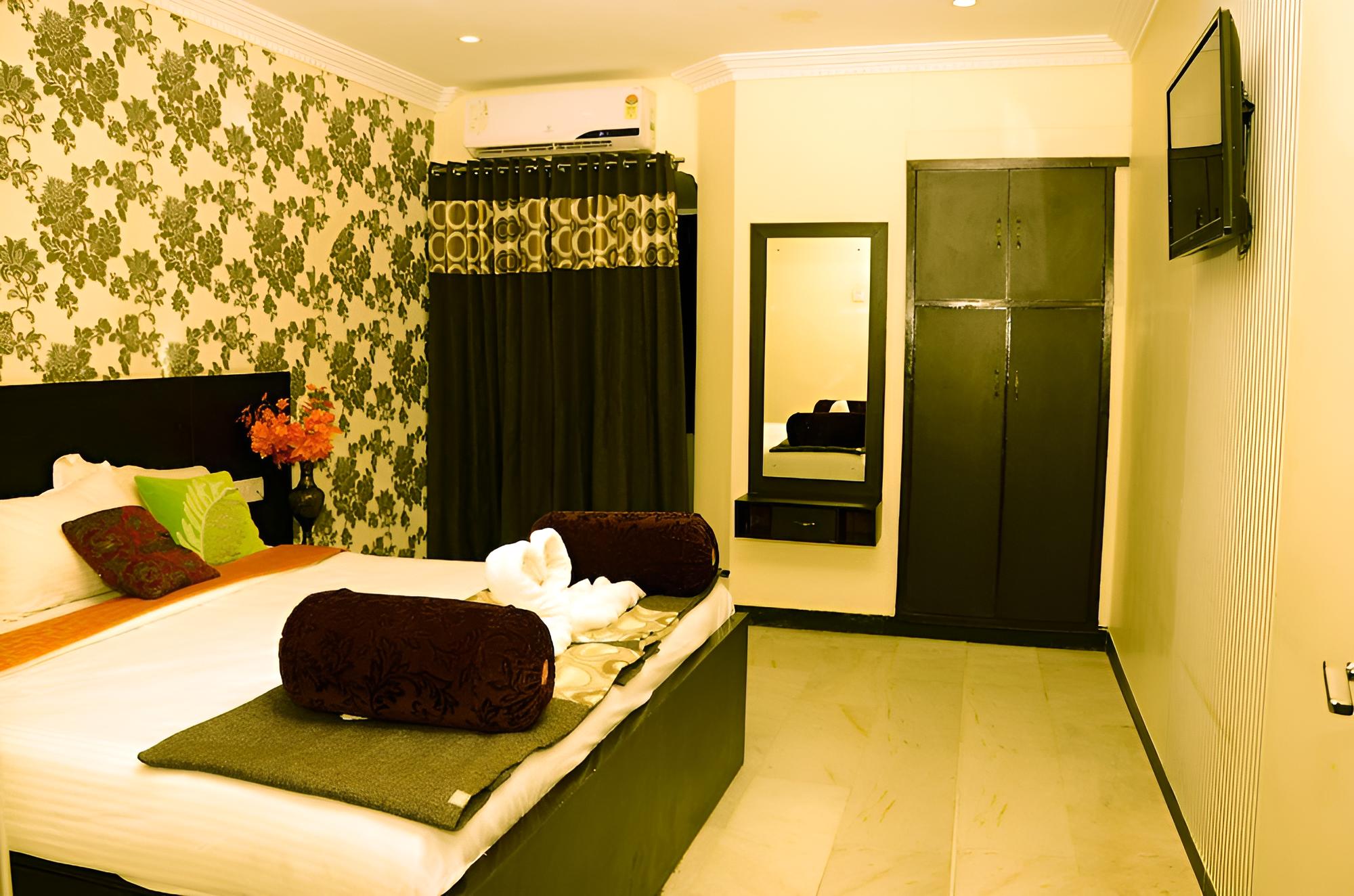 Deluxe Double A/C Room