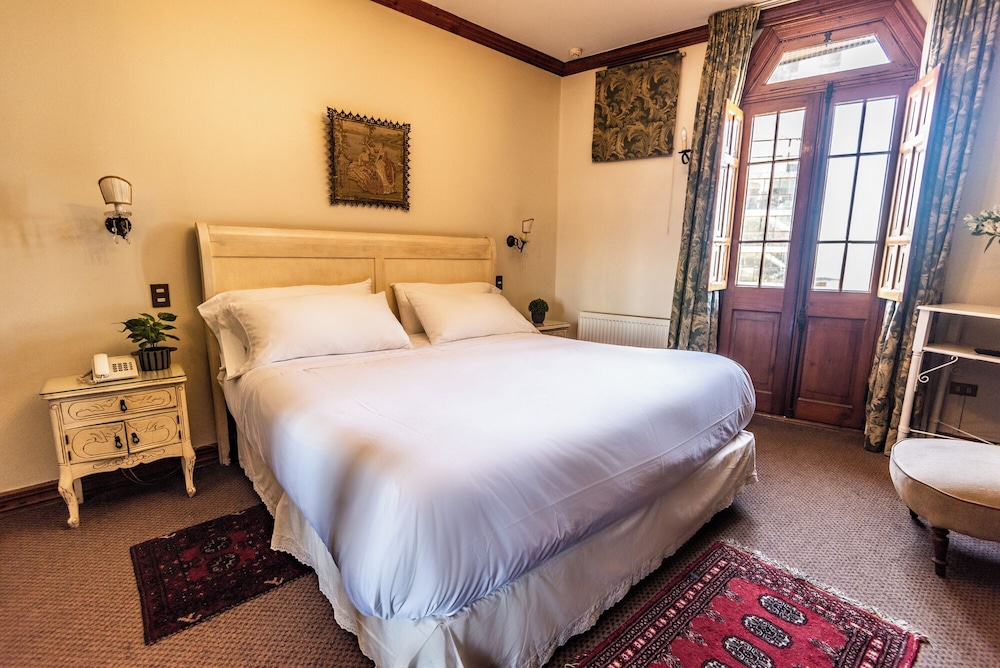 Deluxe Double Room photo 3