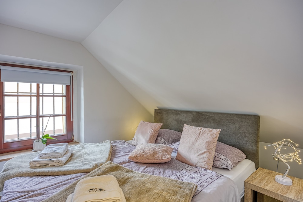 Family House, Multiple Bedrooms (Apartment Doroteja) photo 1