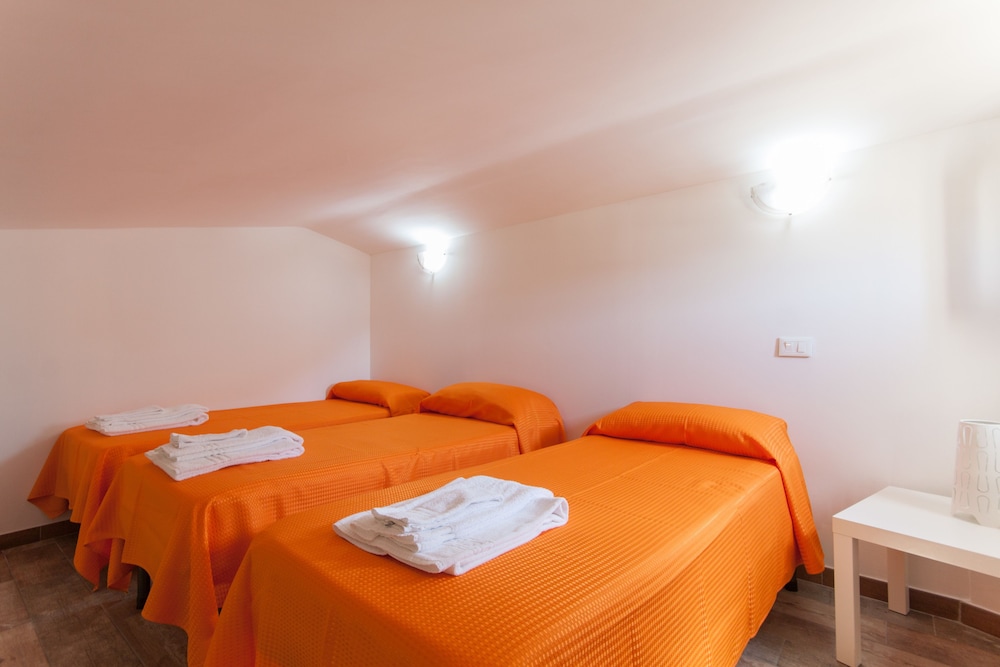 Quadruple Room, Balcony, Sea View photo 2