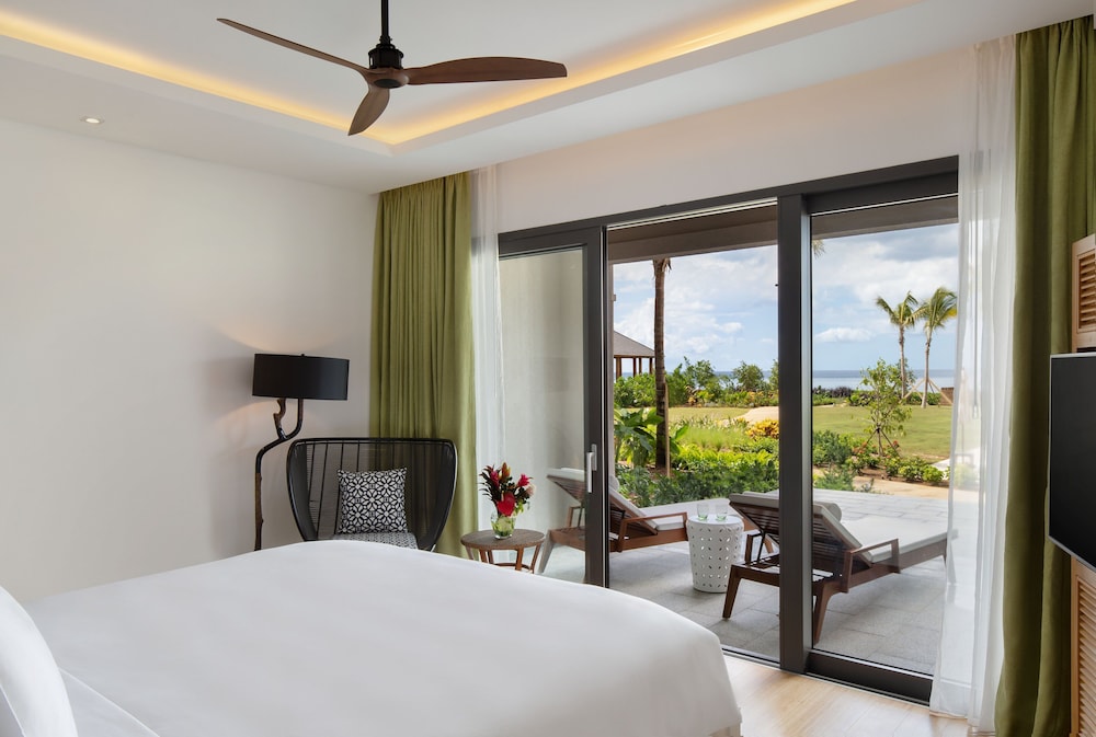 Suite, 1 Twin Bed (Emerald)
