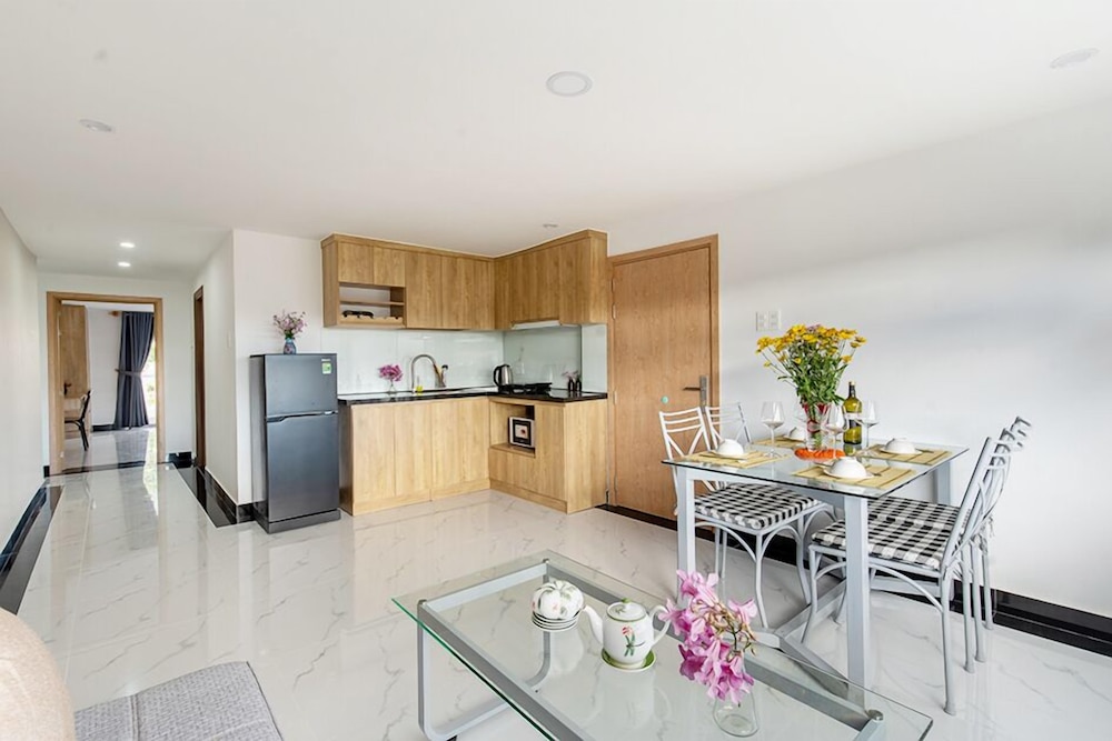 Family Apartment - Photo 14