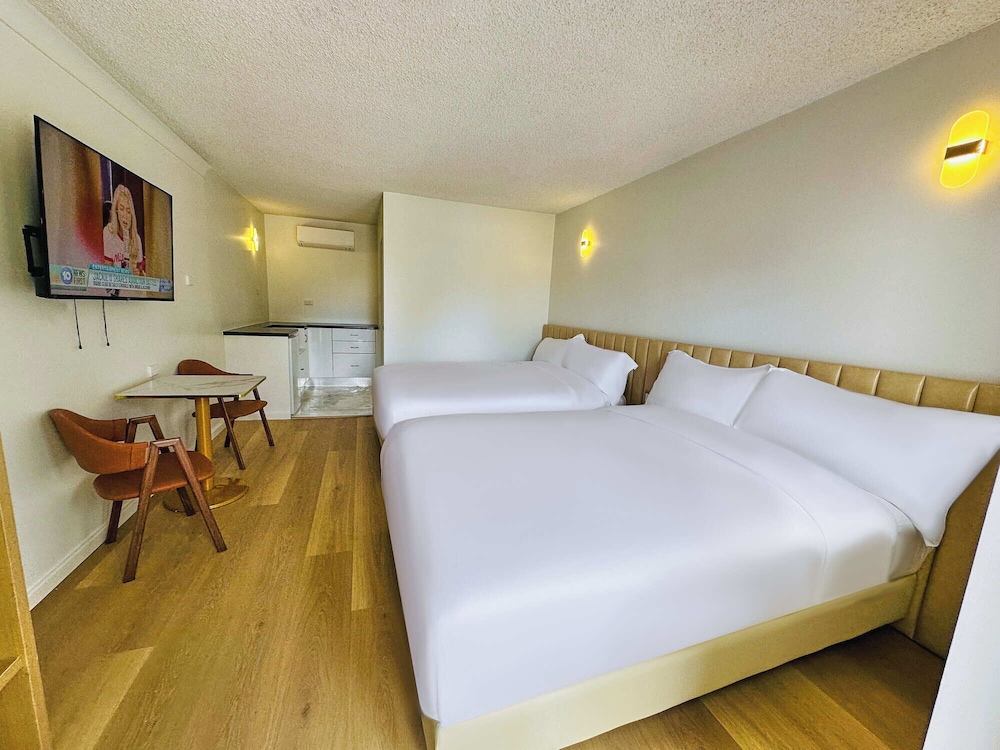 Deluxe Twin Room photo 2