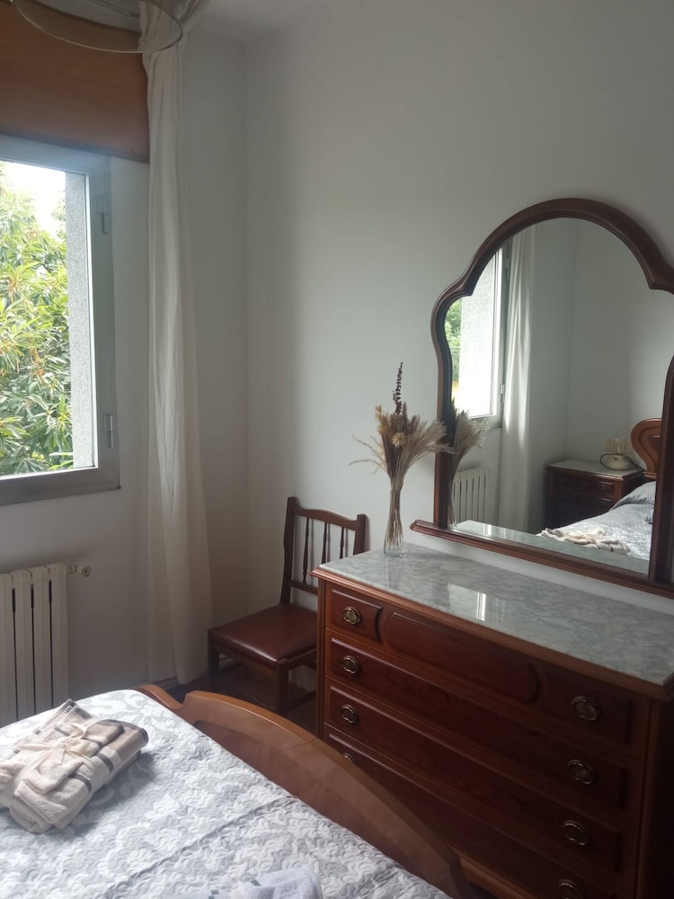 Apartment, 3 Bedrooms, Balcony, Garden View photo 3