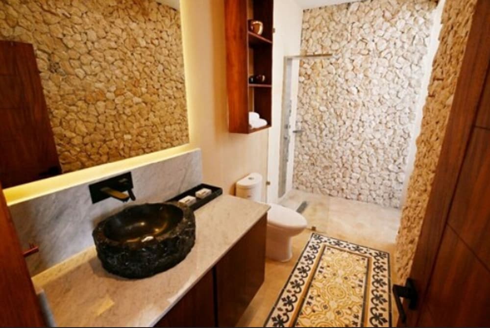 Presidential Room, 1 Queen Bed, Terrace photo 2