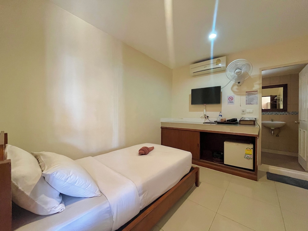 Basic Single Room