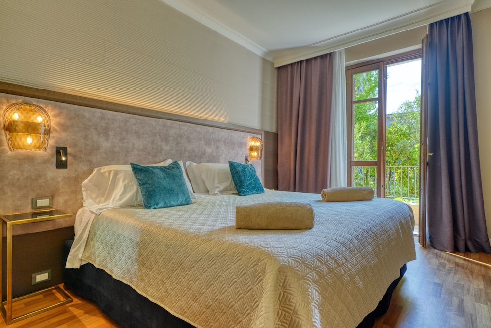 Exclusive Suite, 2 Bedrooms, Private Pool, Garden View (Parc) - Photo 2