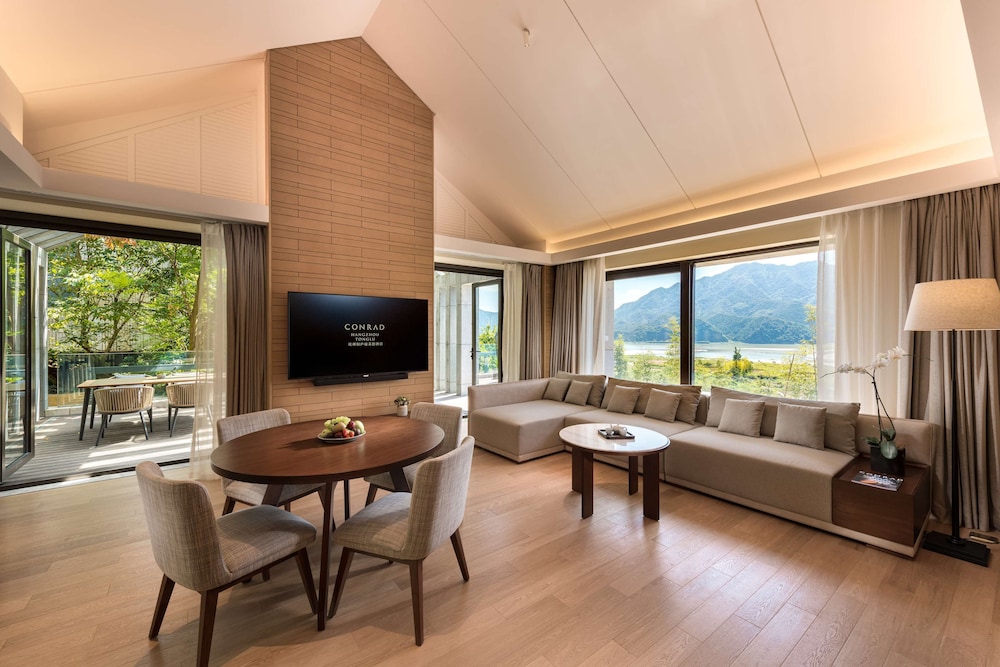 Villa, 2 Bedrooms - Photo 3