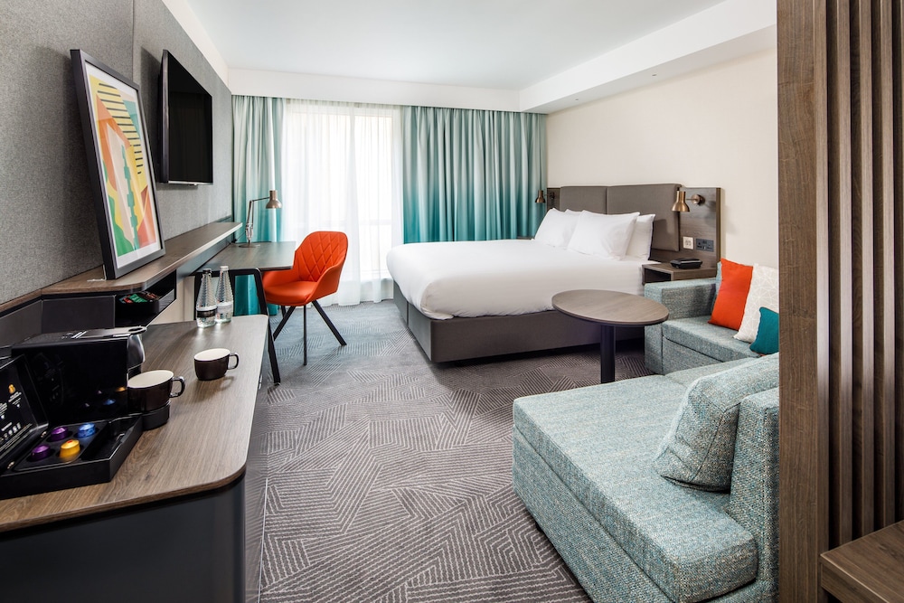 Premium Room, 1 Queen Bed - Photo 1