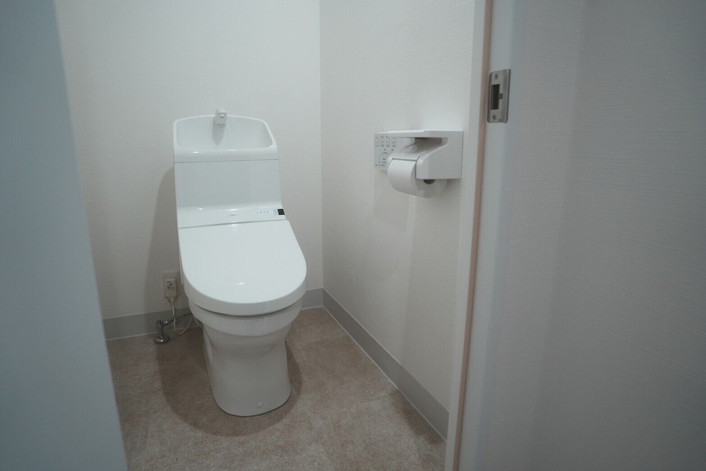 Basic Single Room, Mixed, Non Smoking photo 3