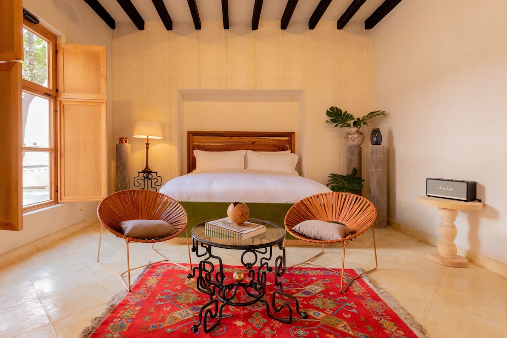 Luxury Room