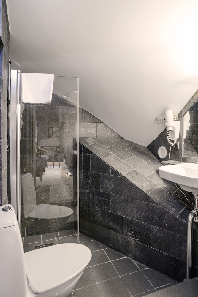 Superior Double or Twin Room - Photo 2