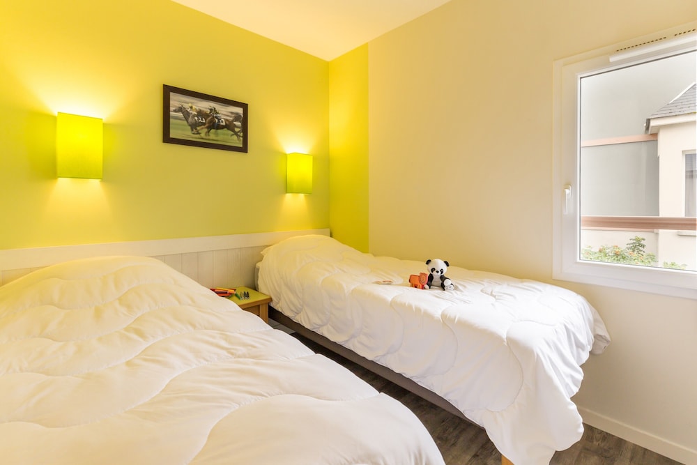 House 6 people - 2 bedrooms - Duplex - Garden level - Terrace photo 3