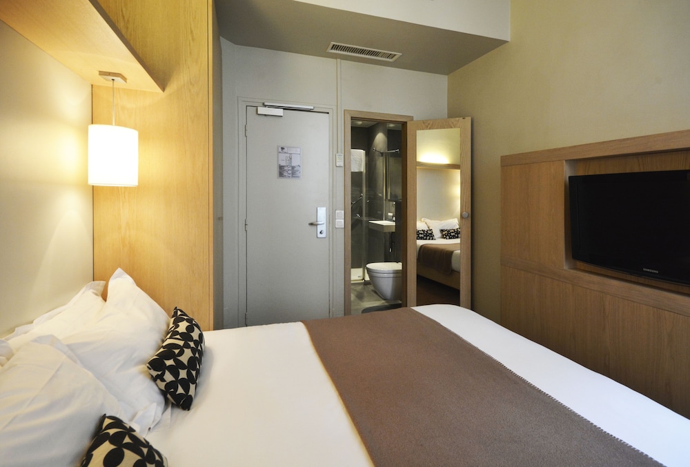 Room photo 2