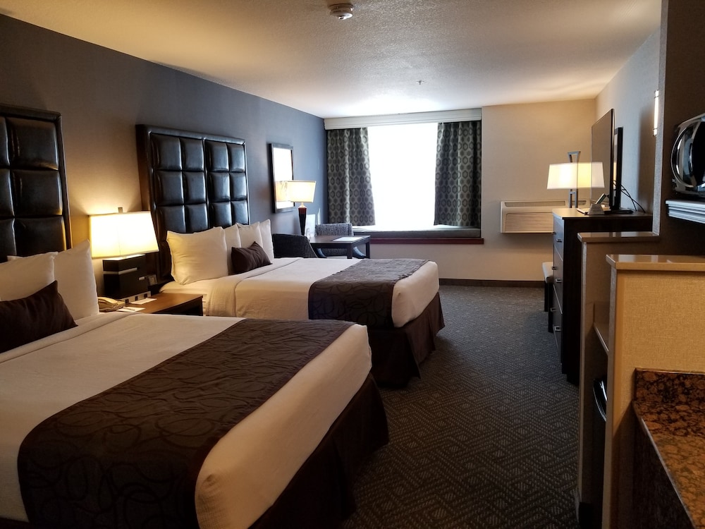 Standard Room, 2 Queen Beds, Non Smoking, Microwave - Photo 1