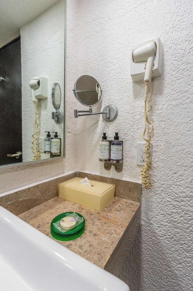 Standard Double Room, 2 Double Beds, Sea View - Photo 8