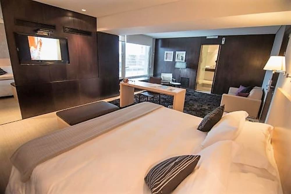 Suite photo 1