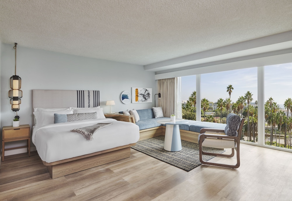 Coastal Suite