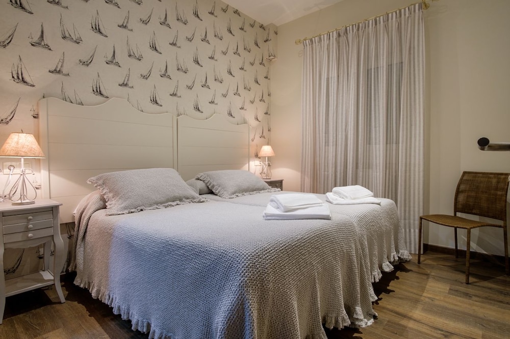 Single Room, 1 Double or 2 Twin Beds photo 2
