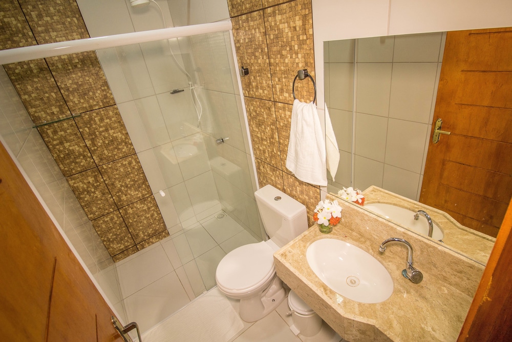 Standard Quadruple Room - Photo 5