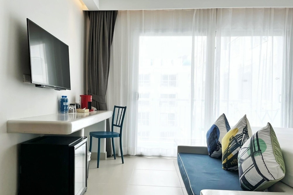 Deluxe Twin Room photo 3