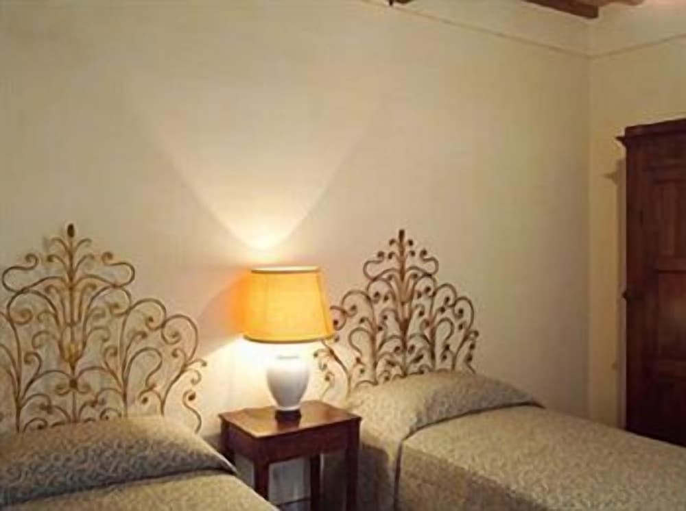Family Room - Photo 3