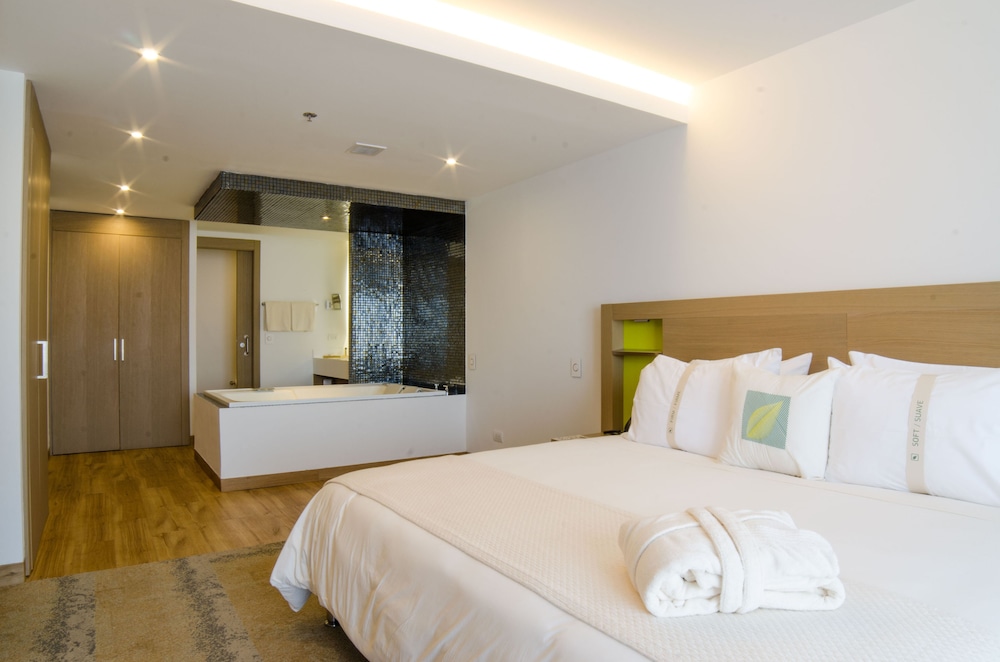 Master Suite photo 3
