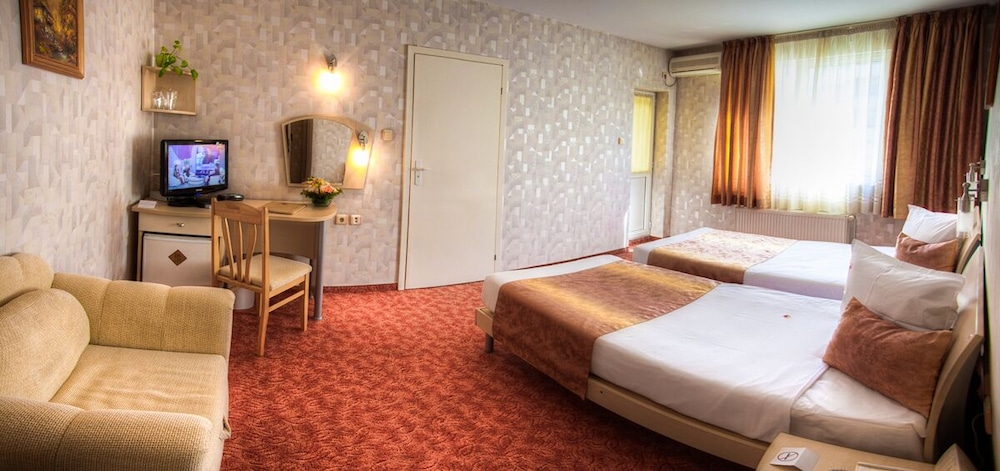 Economy Double or Twin Room