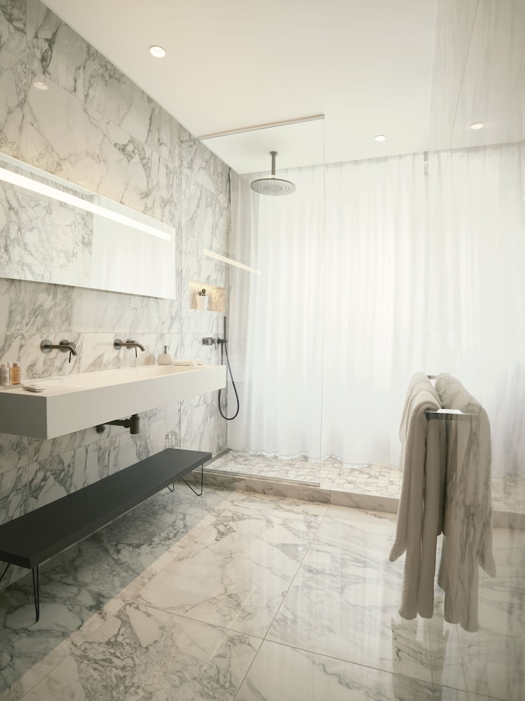 Suite photo 2
