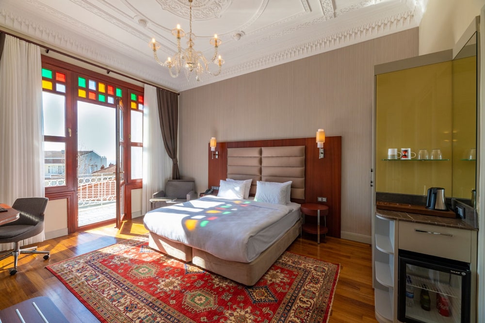Deluxe Double Room, Balcony photo 2