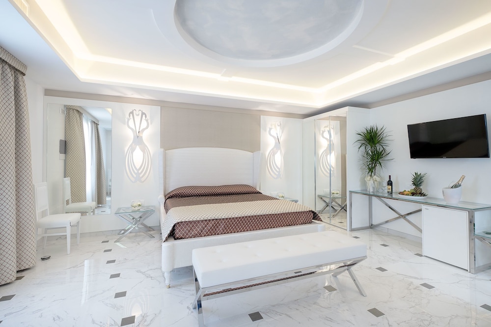 Luxury Room photo 1