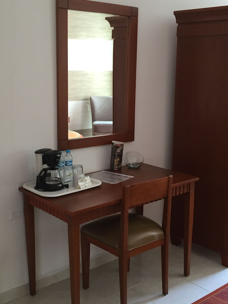 Junior Suite, 1 Bedroom photo 3