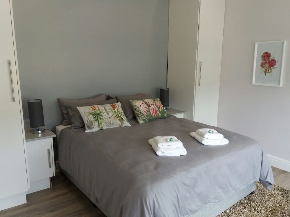 Suite, 1 Bedroom, Ensuite, Mountain View photo 1