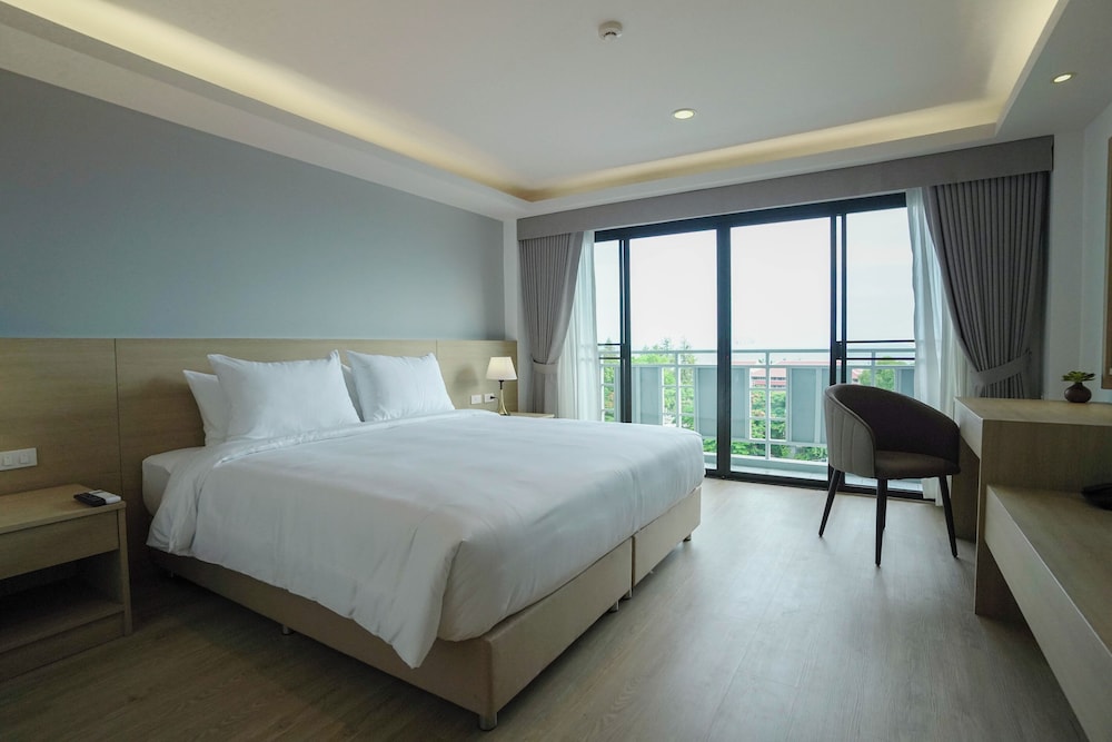 Deluxe Double Room, Ocean View photo 3