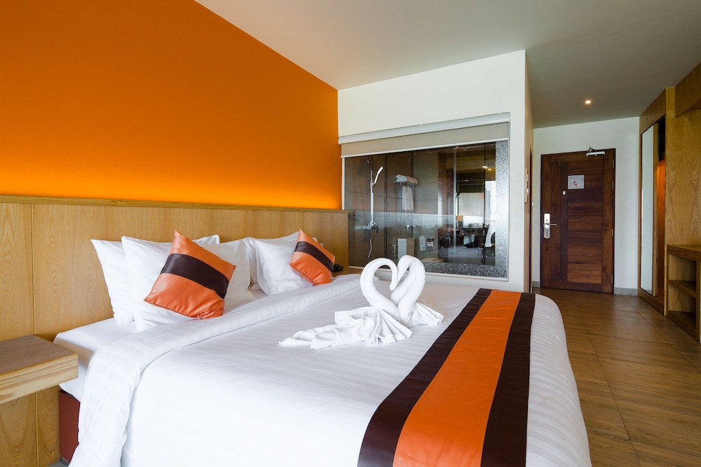 Deluxe Room, Mountain View thumbnail 5