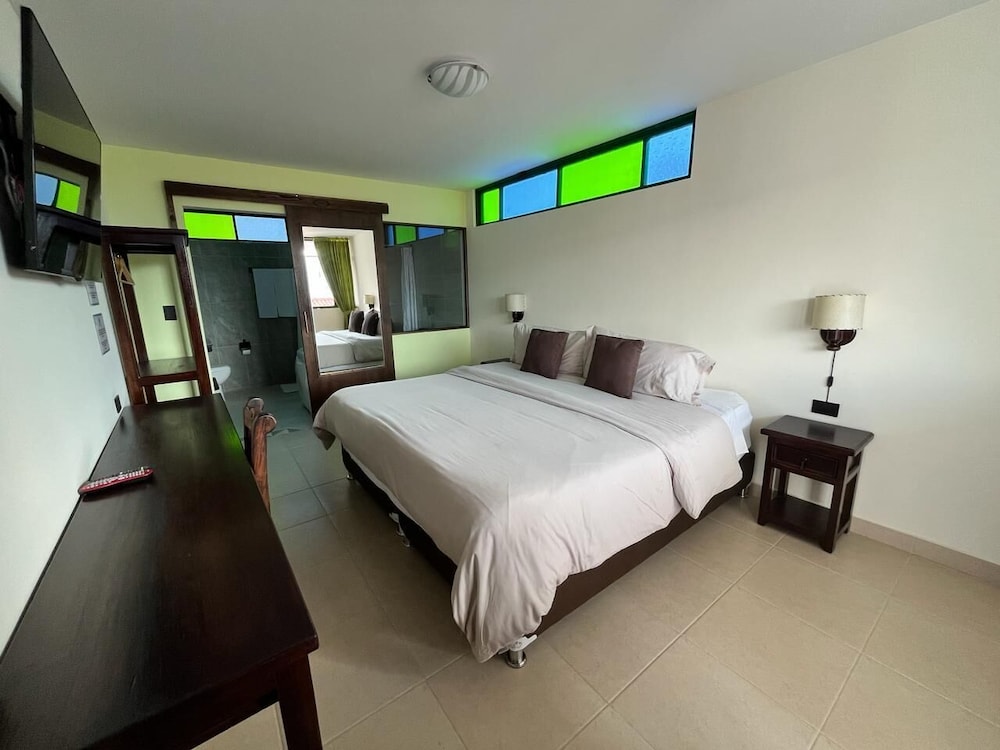 Luxury Double Room, 1 King Bed photo 2