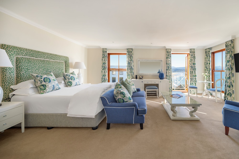 Suite, Non Smoking, Partial Sea View