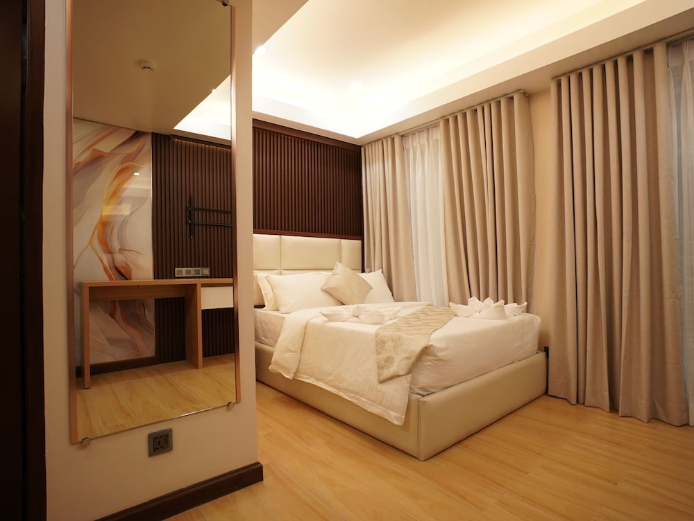 Deluxe Single Room