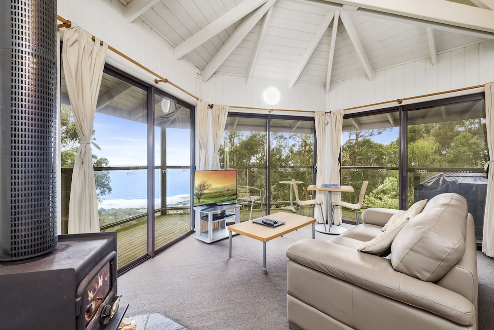 Standard One Bedroom Villa - Ocean View photo 3